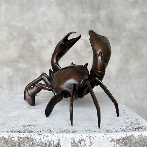 Réplique réaliste de crabe