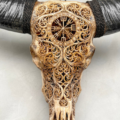Trisula mythique | Crâne de Buffle Sculpté à la Main