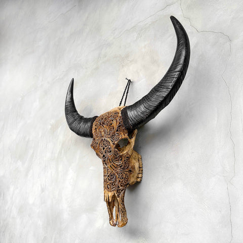 Floraison harmonieuse | Crâne de Buffle Sculpté à la Main