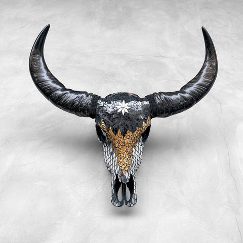 Mosaïque étoiles | Crâne de buffle en verre