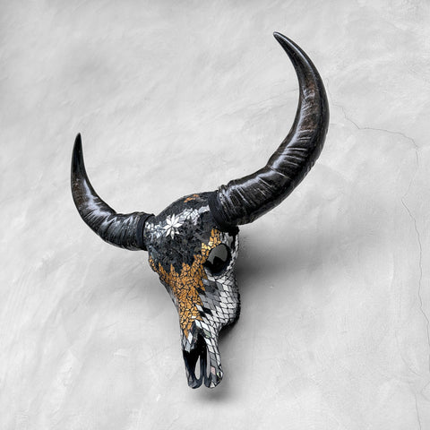 Mosaïque étoiles | Crâne de buffle en verre