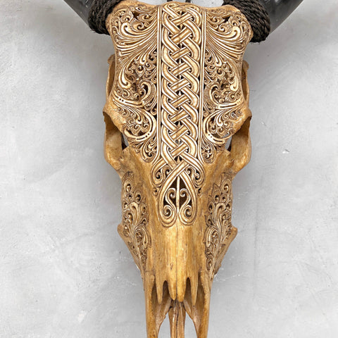 Boucle Infinie | Crâne de Vache Sculpté à la Main