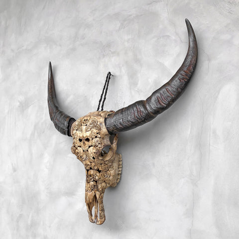 Crânes N' Roses | Crâne de Buffle Sculpté à la Main