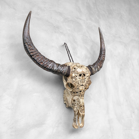 Diablo macabre | Crâne de Buffle Sculpté à la Main