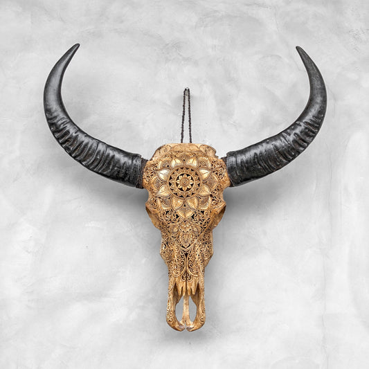 Mandala triple fleur | Crâne de Buffle Sculpté à la Main