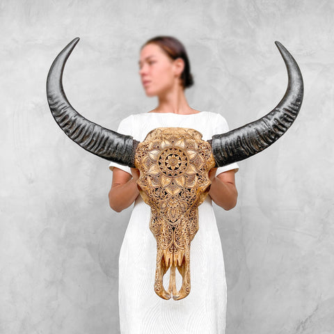 Mandala triple fleur | Crâne de Buffle Sculpté à la Main