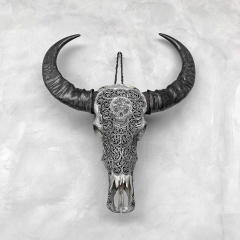 Dios de Los Muertos | Crâne de Buffle Sculpté à la Main