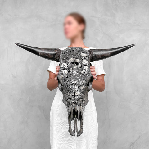 Couronne de Kraken | Crânes de taureaux sculptés à la main